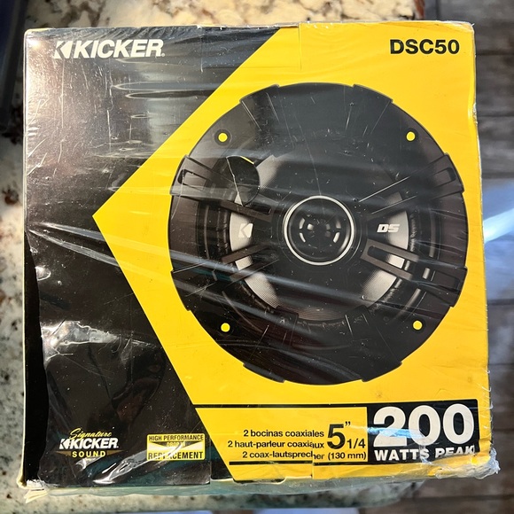 Kicker DSC50 - 5 1/4” speakers - Picture 4 of 4